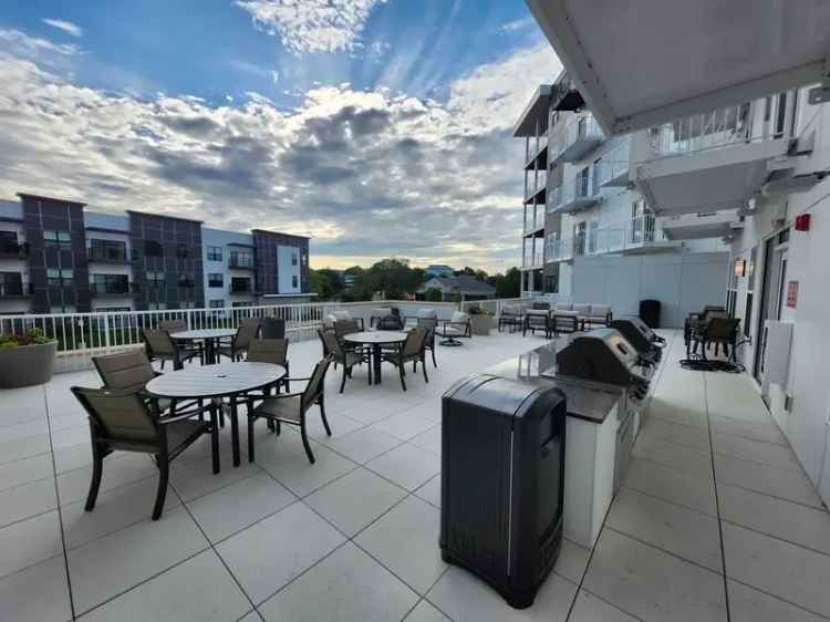 Rent Apartments at The Marquee in Madison WI with Modern Amenities