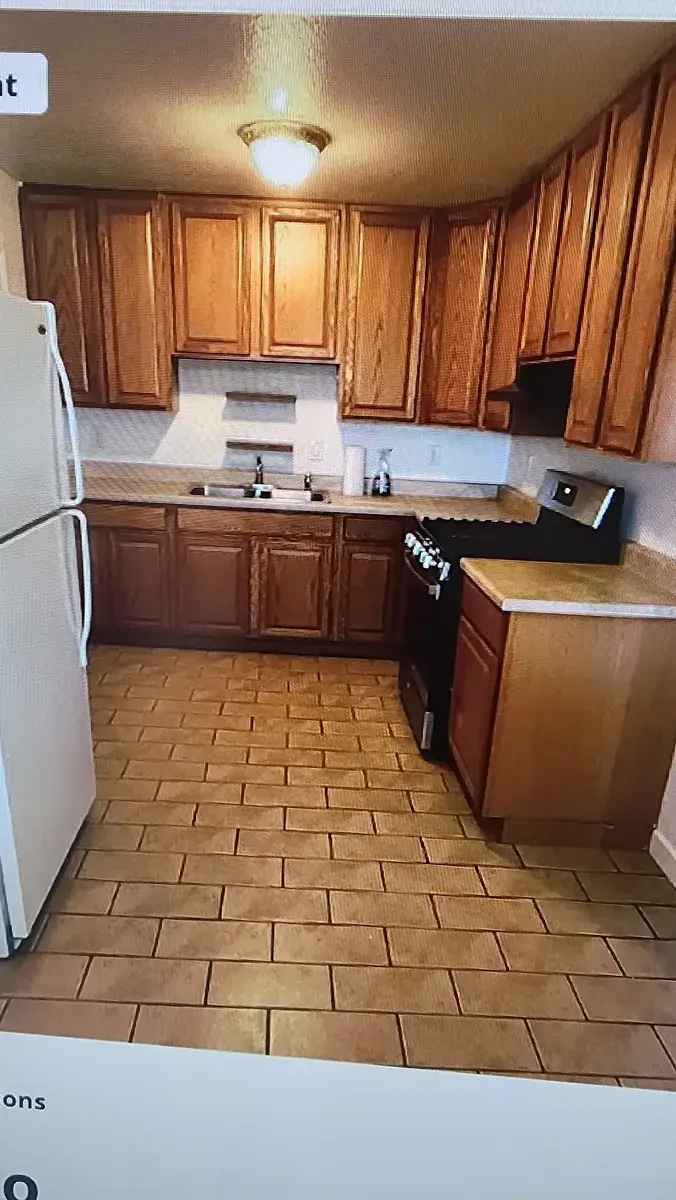 Rent Condo in Private Lane with Community Pool Near New BART Station