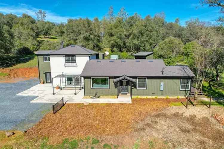 4 Bedroom House for Sale in El Dorado County with Spacious Lot