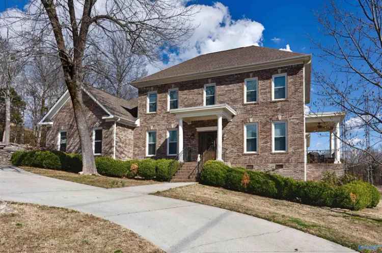 House For Sale in 2129, Springhouse Road Southeast, Huntsville, Alabama