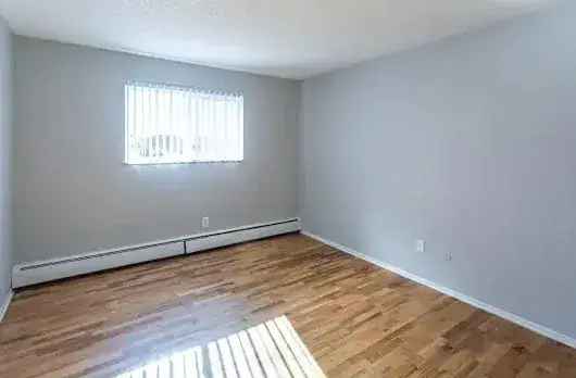 Condo Unit for Rent in Downtown Everett with Amazing Amenities