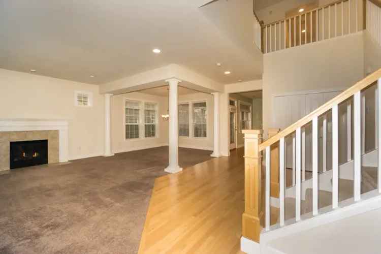 Rent 4 Bedroom Home in Issaquah Highlands with Spacious Layout and More