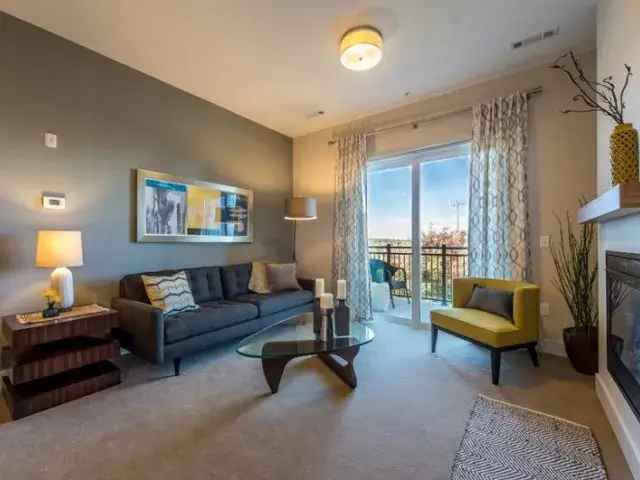 Rent Luxury Apartments in Medford with River Views and Modern Amenities