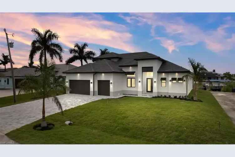 Buy waterfront house in Cape Coral with luxury features and pool