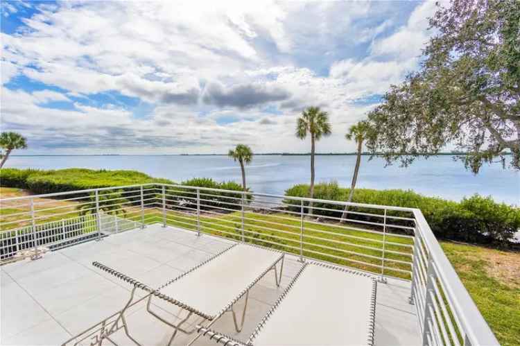 House For Sale in 55, Tidy Island Boulevard, Bradenton, Florida