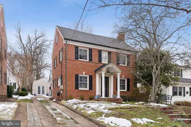 House For Sale in 3209, Stephenson Place Northwest, Washington, District of Columbia