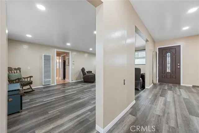 House For Sale in 520, Simmons Avenue, Commerce, California