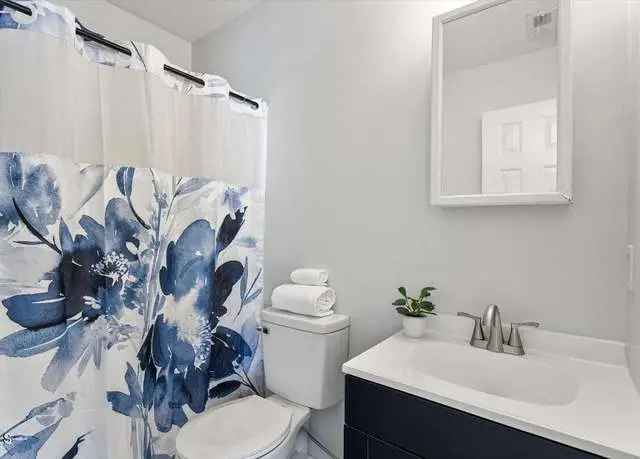 Buy Townhome 3BR 2BA in Broadlands with New Updates and Amenities