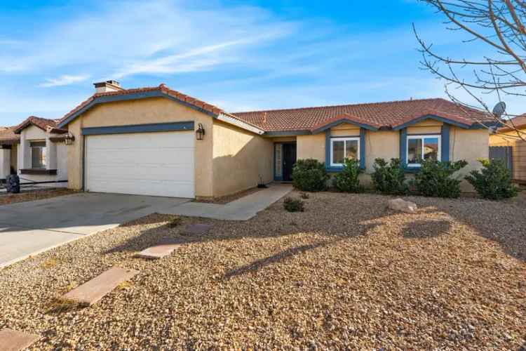 House For Sale in 3336, Kellie Avenue, Rosamond, California