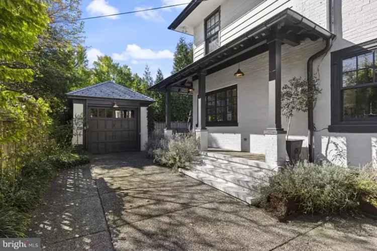 Buy Single Family Home in the Highlands with Modern Upgrades