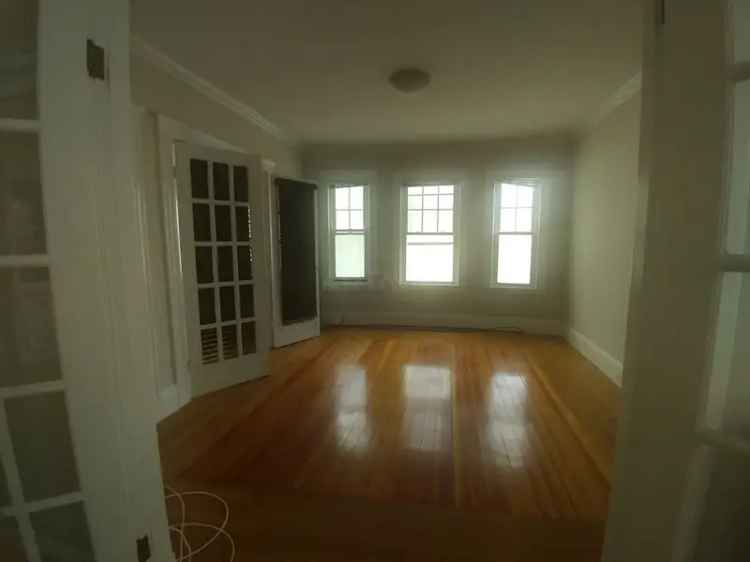 Rent 2 Bedroom Apartment in West Somerville with Porch and Parking