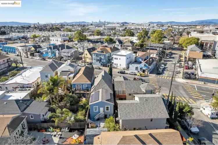 Buy building in West Oakland with charm and rental potential