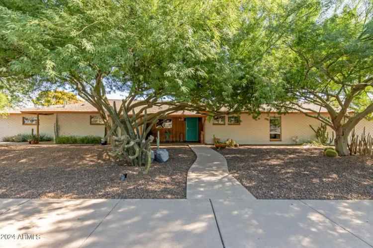 House For Sale in 5525, North 12th Street, Phoenix, Arizona