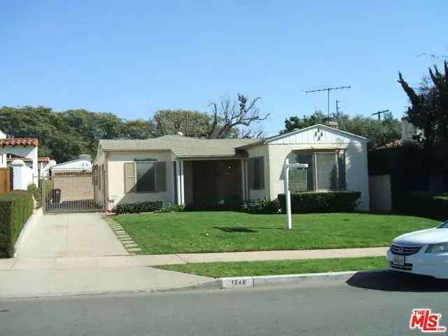 House For Sale in 1246, South Curson Avenue, Los Angeles, California