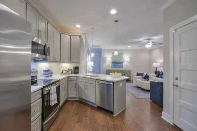 Rent Townhouse in Kensington Downs with Luxurious Amenities