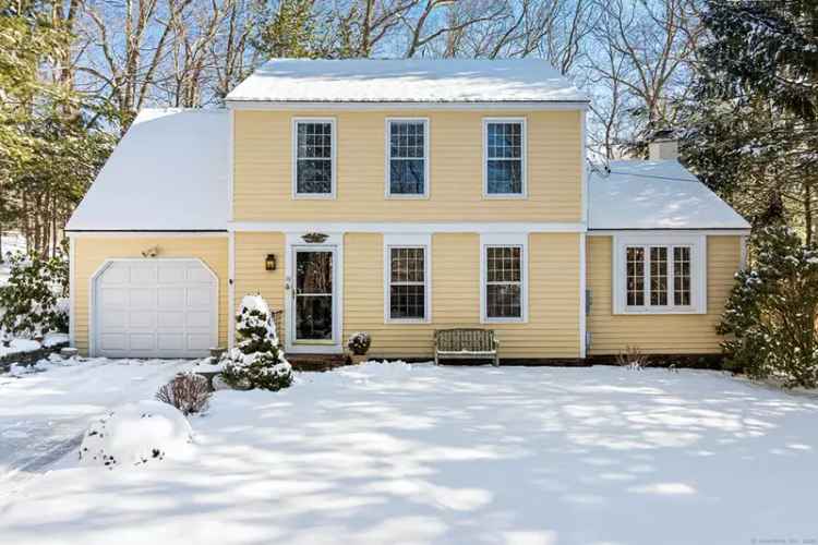 Buy Lovely Home in Essex with 4 Bedrooms and Sun Room