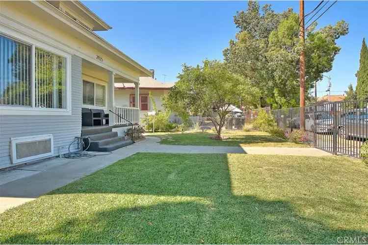 House For Sale in 2927, South Catalina Street, Los Angeles, California