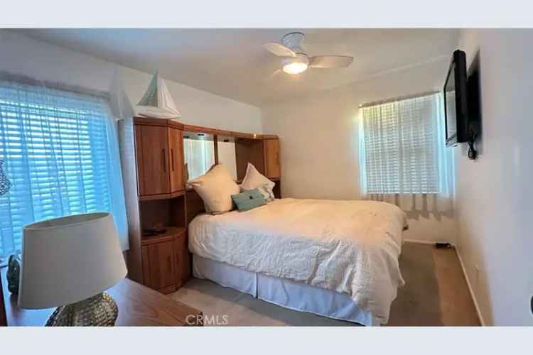 House For Sale in 10511, South Gramercy Place, California