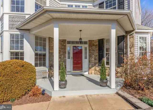 Buy Beautiful Single Family Home in Worman's Mill Community with Upgrades