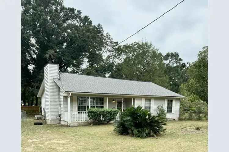 Buy House in Crestview with 12.5 Lots and Workshop