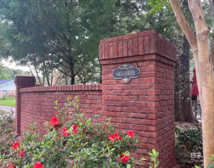 Build on Wooded Land Near Fairhope Library