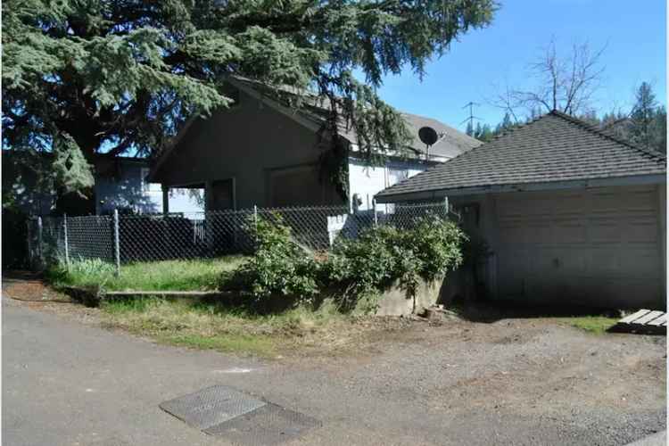 Buy fixer upper 2 bedroom house in great location