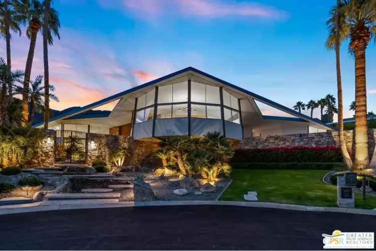 Buy Unique House in Vista Las Palmas Featuring Iconic Elvis History