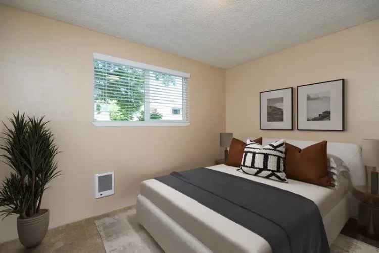 Rent Spacious 1 and 2 Bedroom Apartments in Pet Friendly Community