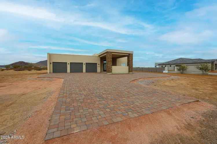 Custom Home for Sale with High Ceilings and Mountain Views