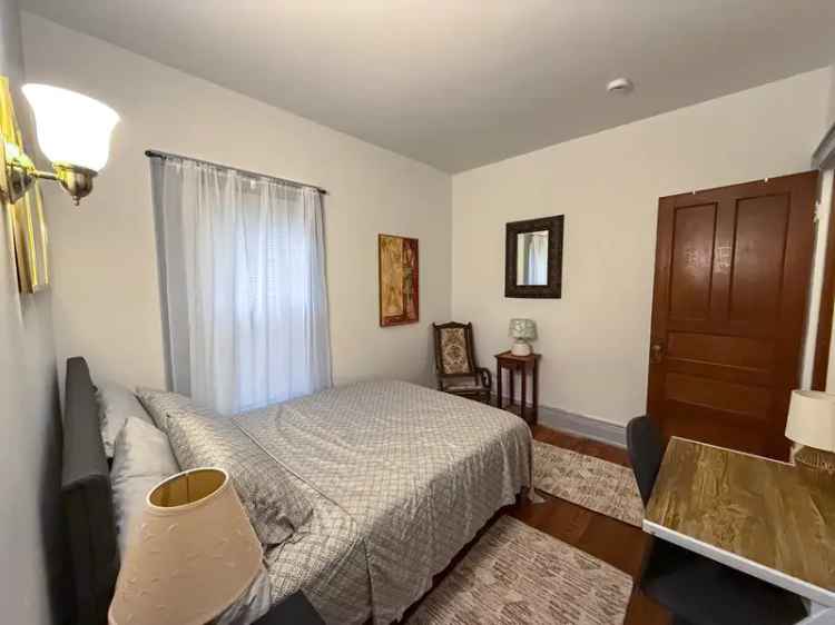 Rent Apartment Unit in Elmwood Village with Historical Features