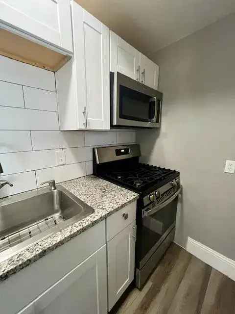 Rent Beautifully Renovated 1 Bedroom Apartment in Greeley