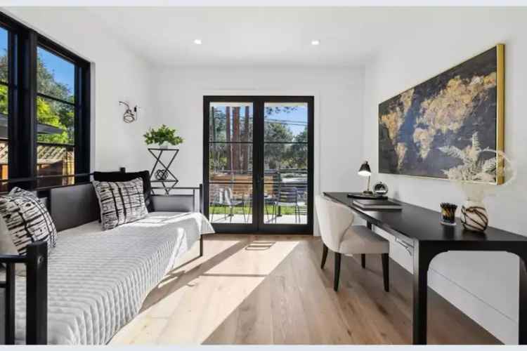 Buy New Construction Home in Menlo Park with Modern Luxury Features