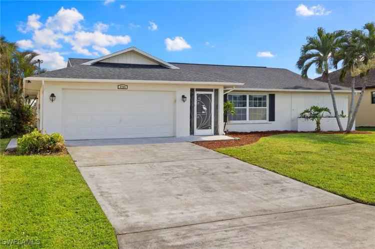 House For Sale in 4709, Southwest 25th Place, Cape Coral, Florida