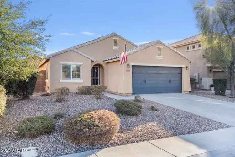 Buy 3 Bedroom Home with Den in Gilbert AZ Features Solar Panels