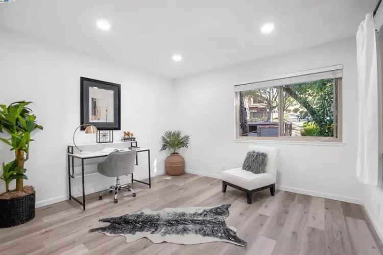 Buy Townhouse in Castro Valley with Modern Upgrades and Outdoor Spaces