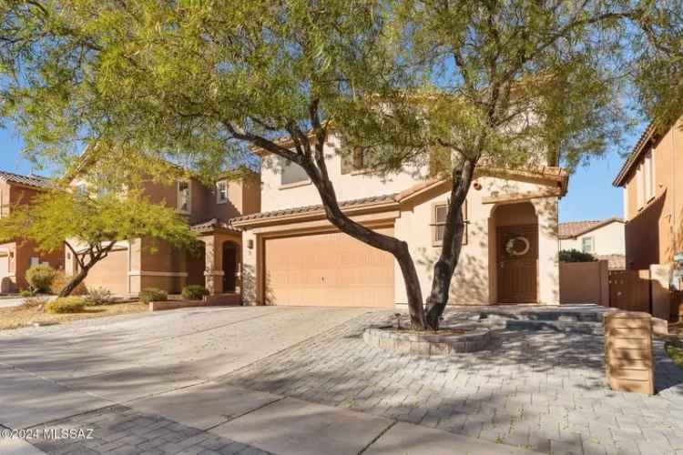 Rent charming home in Rancho Sahuarita with community amenities