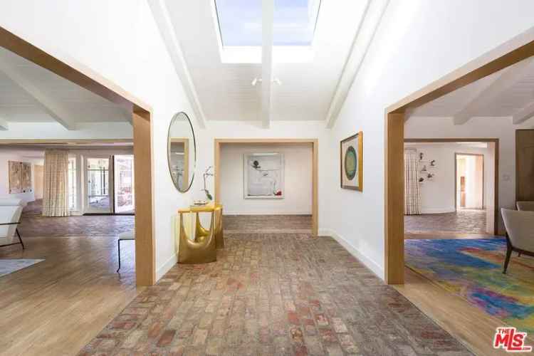 House For Sale in 615, North Tigertail Road, Los Angeles, California