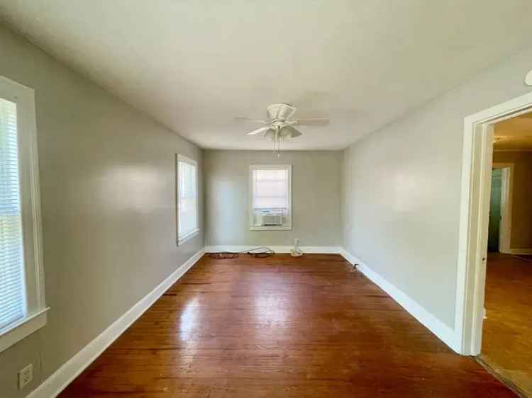 Rent Charming 3 Bedroom House in West Columbia SC with Outdoor Porch