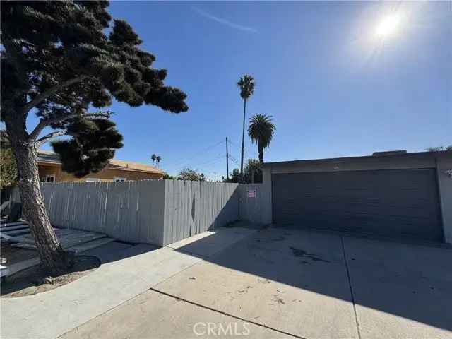 House For Sale in 11662, West Street, Garden Grove, California