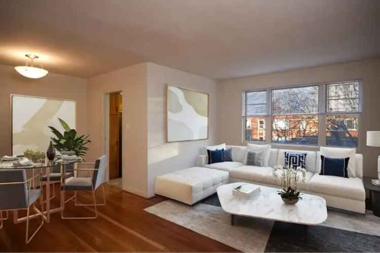 Rent Modern Apartments in Bethesda with Free Parking and Storage