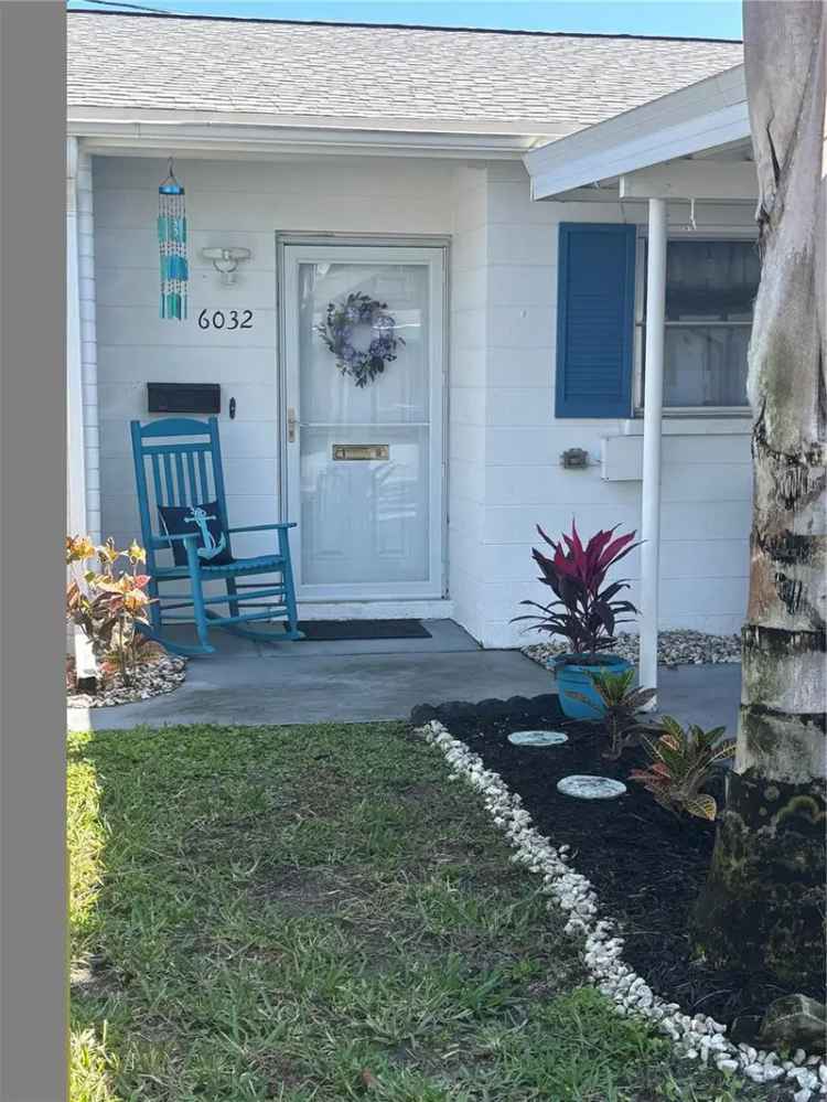 House For Sale in 6032, Arlene Way, Bradenton, Florida