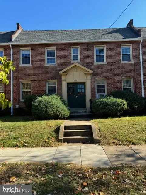 House For Sale in 3927, 7th Street Northeast, Washington, District of Columbia