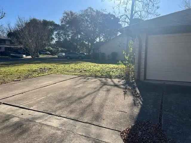 House For Sale in 6911, Drexel Drive, Austin, Texas