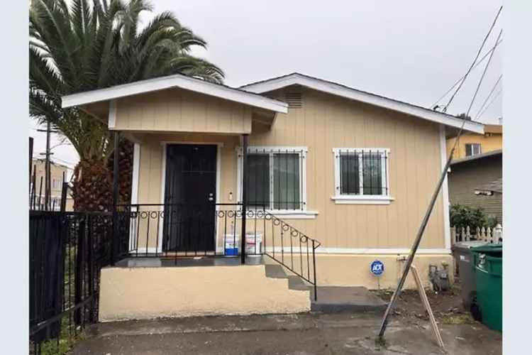 Buy Cozy Turnkey Home in Oakland with 2 Bedrooms and 1 Bathroom