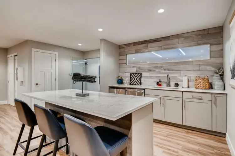 Rent Apartments in North Denver with Spacious Floor Plans and Modern Amenities