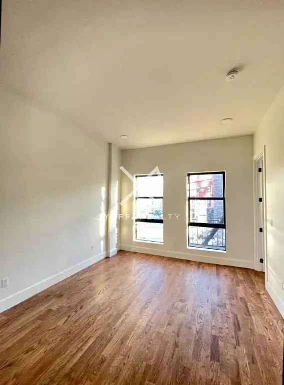 Rent Apartment Unit in Bushwick with Modern Finishes and Ample Space