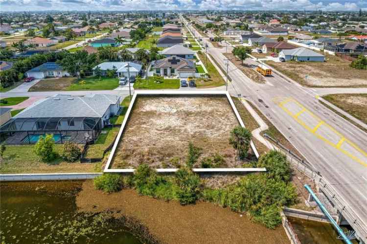 Land For Sale in 802, Southwest 31st Terrace, Cape Coral, Florida