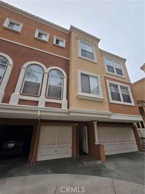 House For Sale in 18, Crivelli Aisle, Irvine, California