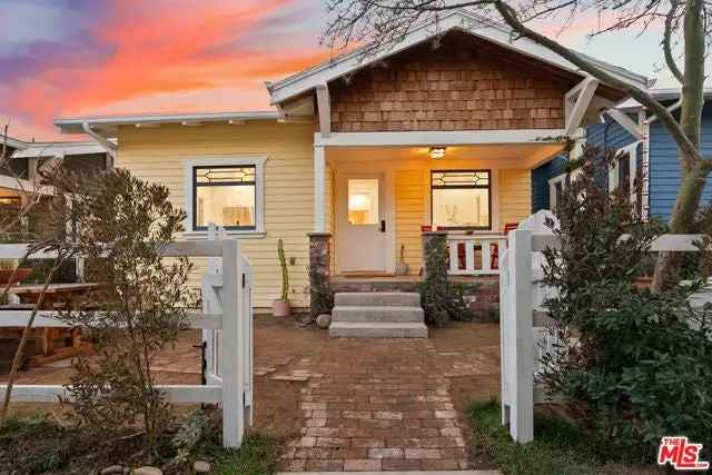 House For Sale in 1206, Douglas Street, Los Angeles, California