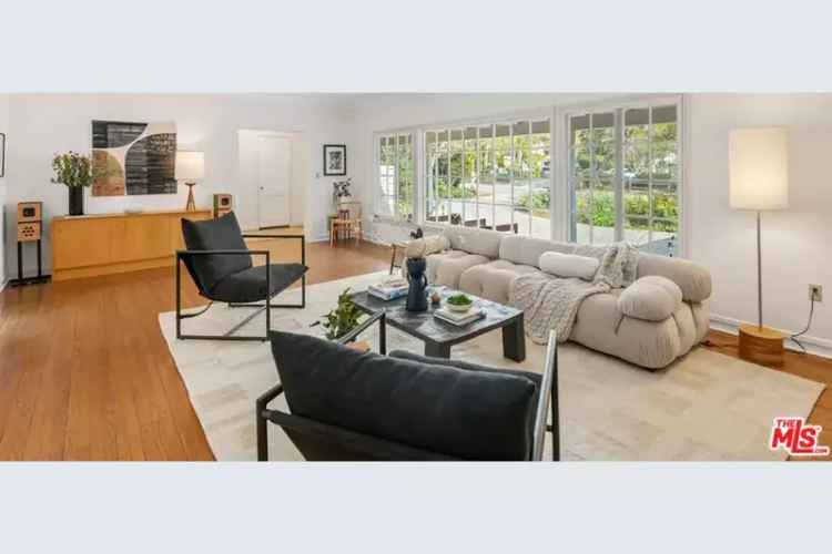 House For Sale in 1753, Mandeville Canyon Road, Los Angeles, California